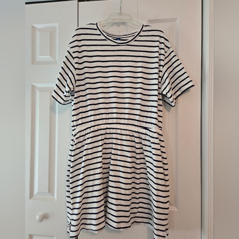 Old Navy short sleeved jersey dress